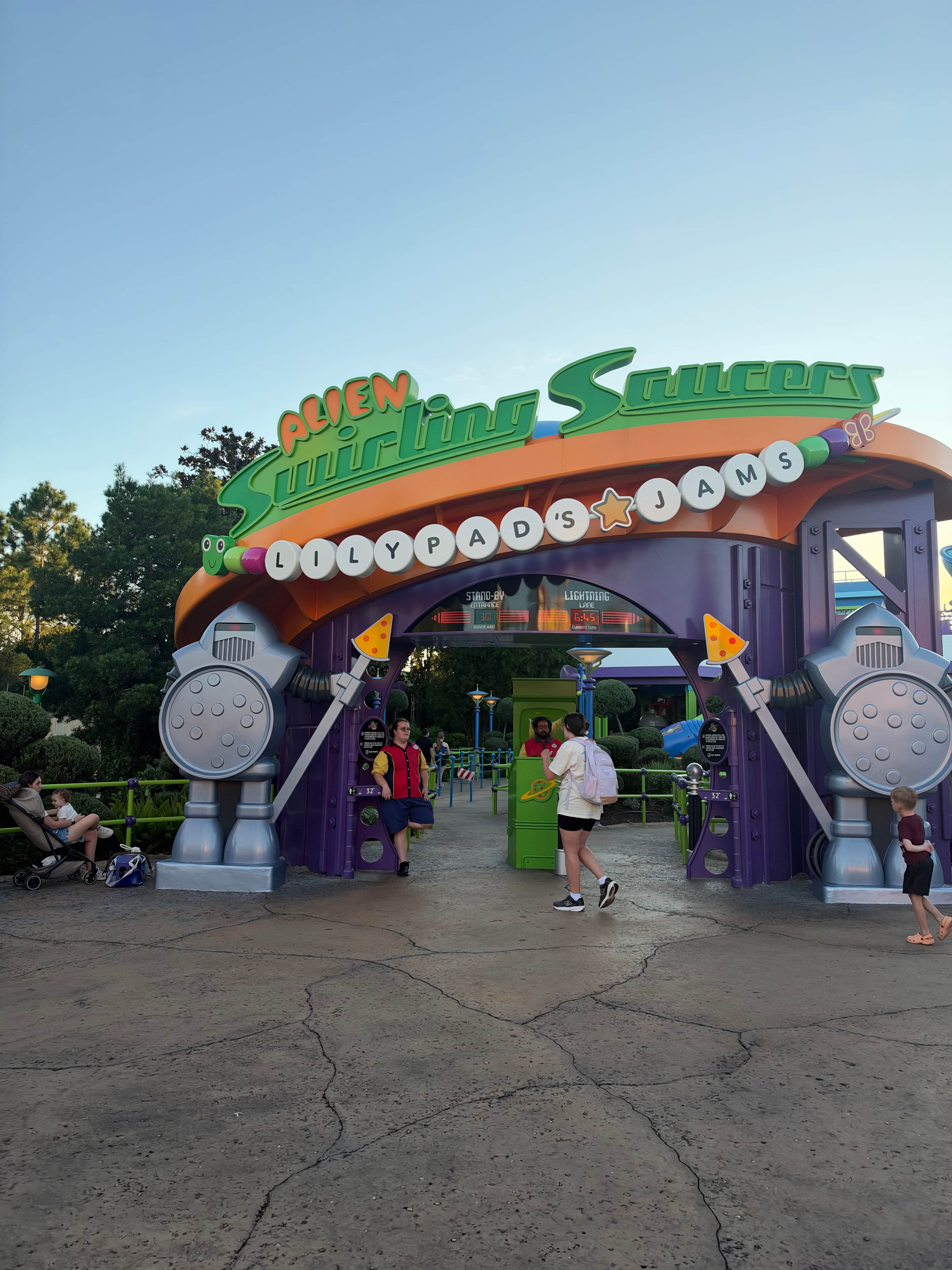 Alien Swirling Saucers ganha nova trilha com a Lilypad
