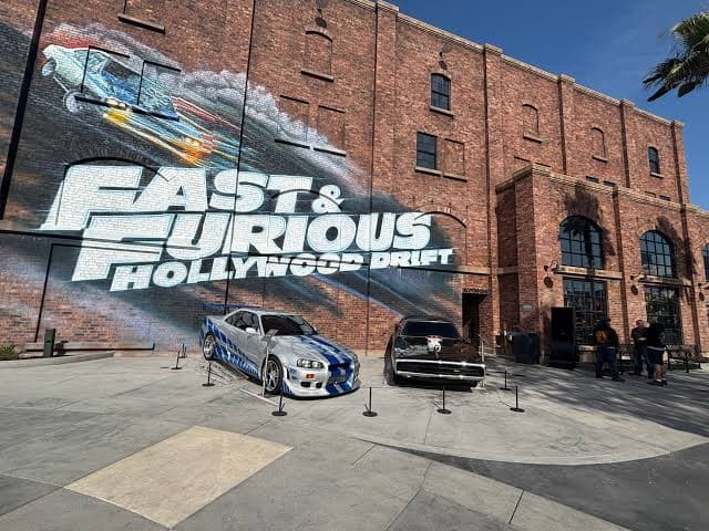 Velozes e Furiosos na Universal: Fast & Furious Supercharged fecha em 2027 e Hollywood Drift avança